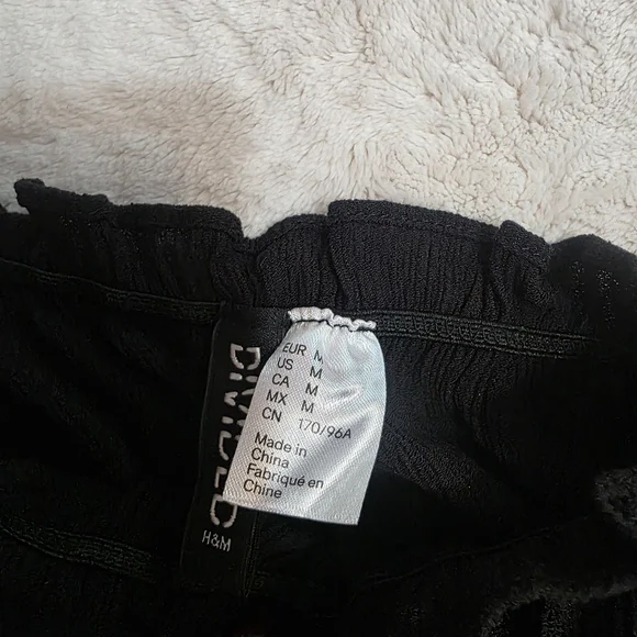 H&M Black Ruffle Tank Top - Medium - Picture 4 of 4